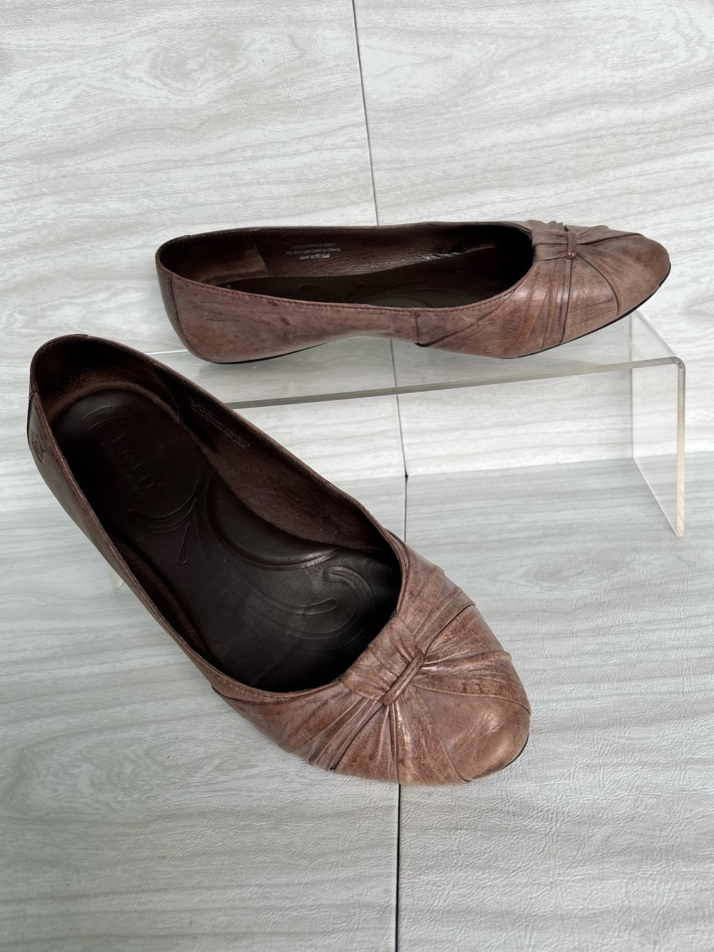 Born Liddy Womens Sz 9/40.5 M Lavender Burnished Bow Flats W52538